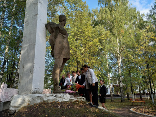 Внеурочное занятие "Разговоры о важном"-«100-летие со дня рождения Зои Космодемьянской»