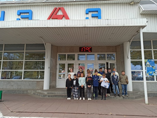 День туризма учащиеся 5 а класса отметили поездкой в Чебоксары