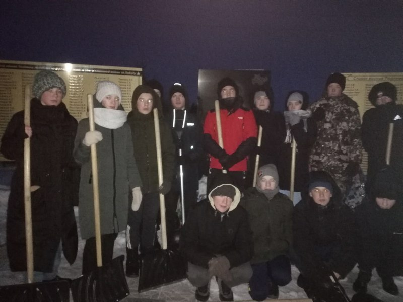 Тимуровцы провели акцию «Снежный десант»
