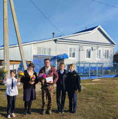 Поздравили с Днем Учителя педагогов-ветеранов