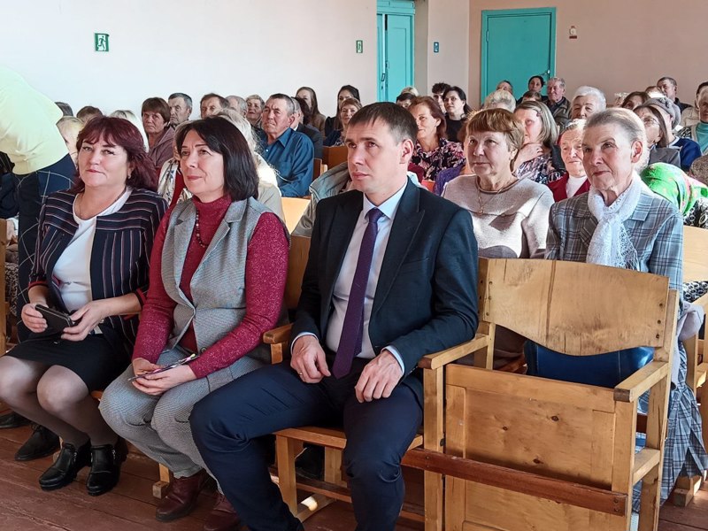 Торжественное мероприятие для ветеранов педагогического труда Красноармейского муниципального округа прошло в нашей школе