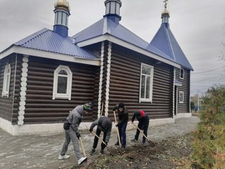 Благоустройство территории храма-часовни Святителя Николая.