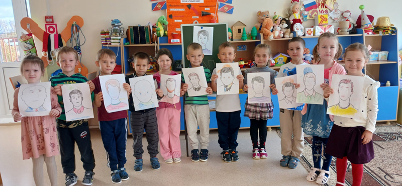 Поздравляем наших пап