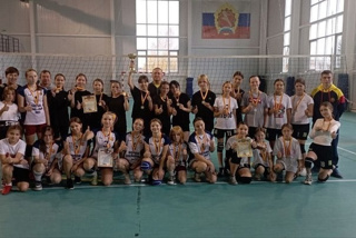 В Янтиковском округе стартовал школьный волейбольный сезон