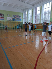 У спортзала нет каникул!🏀