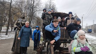 В рамках деятельности пришкольного лагеря "Березка", классное содружество 5в,  с классным руководителем И.А. Николаевой  с экскурсионной поездкой в г. Цивильск