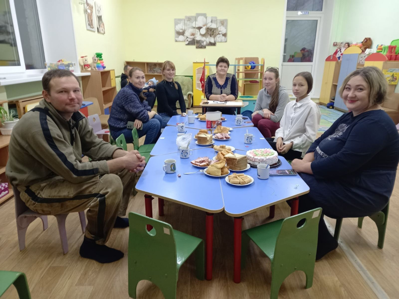 Конечно, встречи с родителями за круглым столом в детском саду могут быть очень полезными