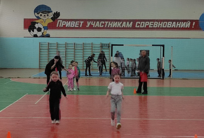 Воспитанники детского сада принимают участие в сдаче норм ГТО.