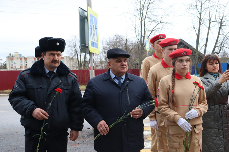 8 ноября - День памяти погибших при исполнении служебных обязанностей сотрудников органов внутренних дел России