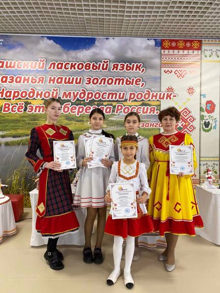 26 ноября наша республика отмечает День чувашской вышивки!
