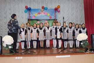 Участие в муниципальном конкурсе школьных хоров
