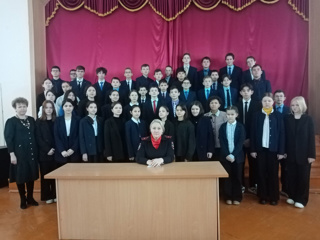 В Гимназии №1 г. Ядрина была организована встреча обучающихся 7-ых классов с инспектором ПДН