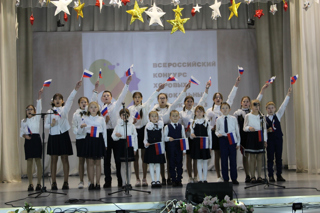 Среди общеобразовательных учреждений состоялся конкурс хоровых и вокальных коллективов