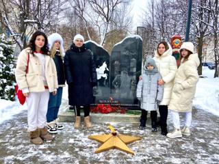 В День Неизвестного Солдата мы почитаем память о российских и советских воинах, отдавших свои жизни в защиту Родины