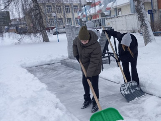 В рамках акции «Чистый обелиск» 