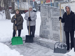 В рамках акции «Чистый обелиск» 