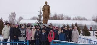 2 февраля  — День разгрома советскими войсками немецко-фашистских войск в Сталинградской битве в 1943 году