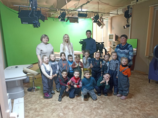 С Днём телевидения поздравили Студию НКТВ воспитанники детского сада №12