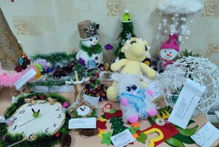 В Янтиковском муниципальном округе подведены итоги конкурса поделок «Мастерская Деда Мороза»