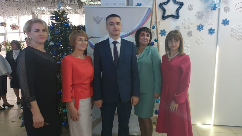 🎄В ЧУВАШИИ ПОДВЕЛИ ИТОГИ ГОДА ПЕДАГОГА И НАСТАВНИКА