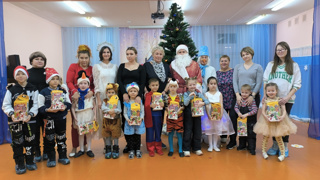 В "Поляночке" прошел утренник для детей участников СВО