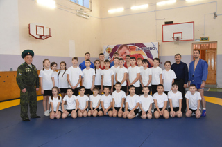 В Ибресинской средней школе №1 состоялось открытие всероссийских проектов «Zа самбо» и «Самбо в школу»