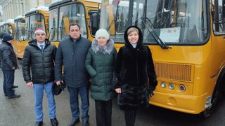 Сегодня в автопарки школ Моргаушского муниципального округа поступила очередная партия новых автобусов