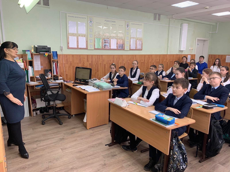 В рамках проекта 15 февраля наши педагоги провели открытые уроки для студентов ЧГПУ им. И. Я. Яковлева