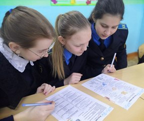 Очередное занятие «Разговора о важном» в 8-9 классах проведен на тему «Россия в мире».
