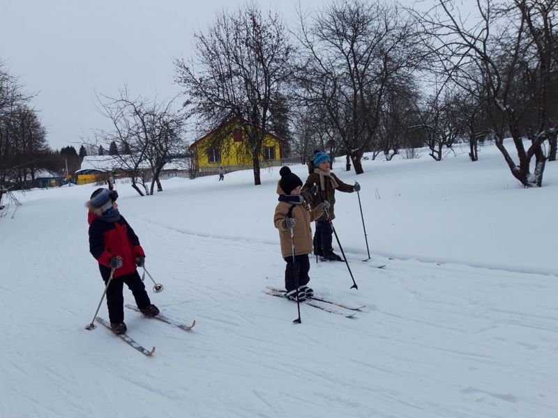 Лыжные прогулки с дошкольниками