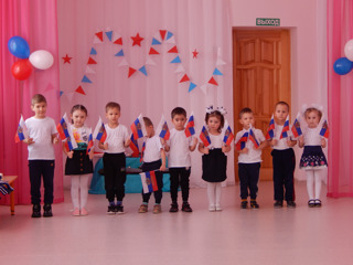 Праздник «День защитника Отечества» в Детском саду «Солнышко»