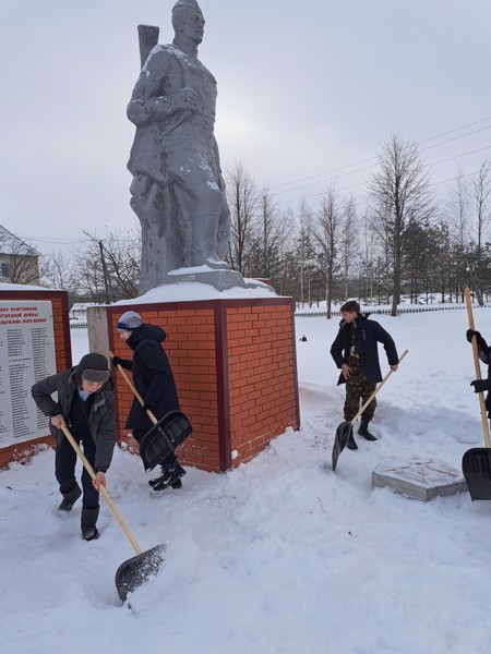 Уборка памятников