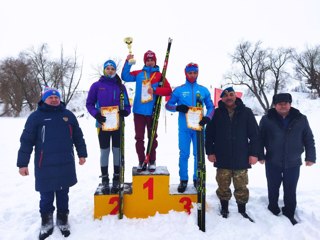 Общекомандное первое место по лыжным гонкам