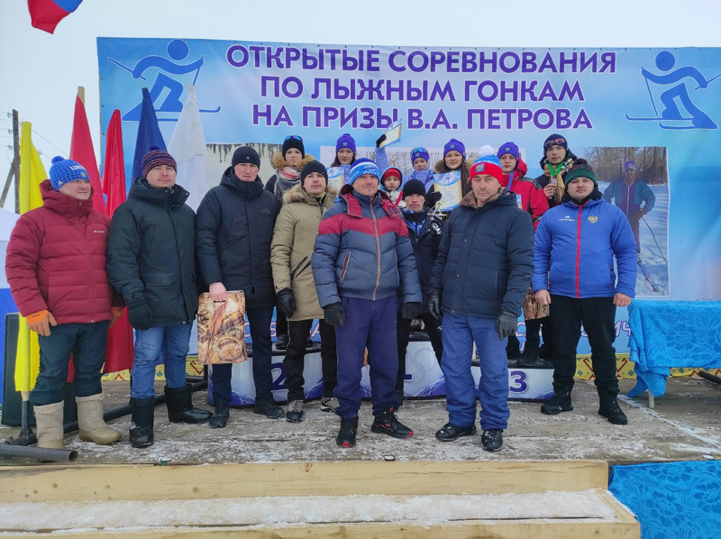 Открытие соревнований по лыжным гонкам на призы В.А.Петрова