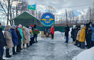 Участие в митинге памяти погибшего в СВО Александра Кошкина