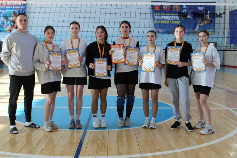 Команда волейболисток стала бронзовым призером «Школьной волейбольной лиги».