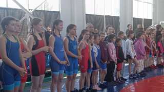 Открытый турнир Канашского МО по вольной борьбе среди девушек