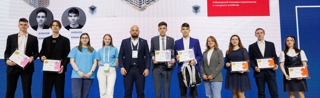Победителей хакатона «СтроимПросто» наградили на форуме «Молодой специалист — строитель будущего»