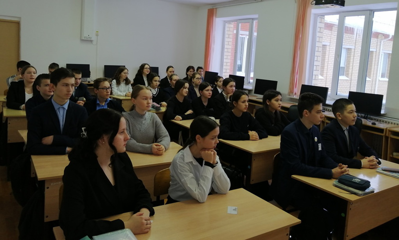 В школе прошла школьная научно-практическая конференция «Первые шаги в науку»