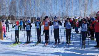 Соревнования по лыжным гонкам на призы выпускников - предпринимателей нашей школы.