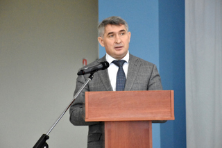Работа по созданию условий для занятия спортом в шаговой доступности будет продолжена — Олег Николаев