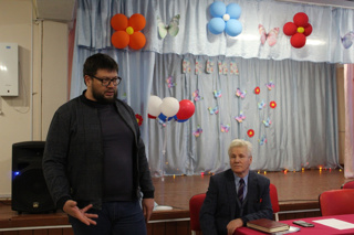 В школе прошло общешкольное родительское собрание с участием главы администрации Ядринского муниципального округа Станислава Трофимова