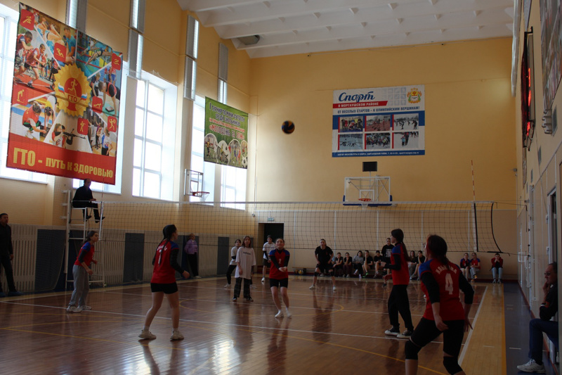 26-27 марта на базе МАУ ДО СШ „СЫВЛӐХ” проходит первенство Моргаушского муниципального округа по волейболу среди школьников.