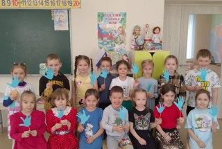 МАДОУ «Аликовский детский сад №1 «Çăлкуç» присоединился к акции «Синий чемоданчик»