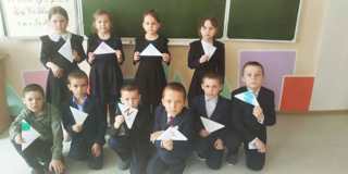 Учащиеся МБОУ "Полевобикшикская СОШ" написали письмо солдатам - участникам СВО