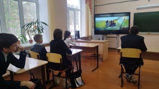 В рамках 10-летия воссоединения Крыма с Россией в Шумерлинской школе-интернате был организован просмотр документального фильма "Девять героев»
