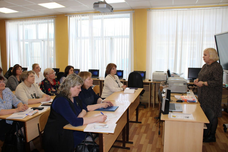 В   Вурнарской школе № 2» состоялось совещание заместителей директоров по учебно-воспитательной работе