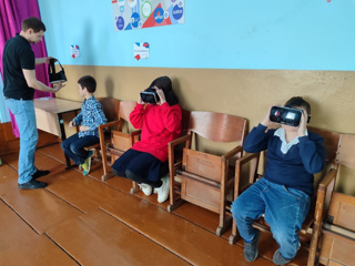 Мероприятие компании "3D Очки виртуальной реальности".