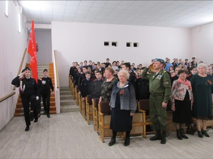 Стартовала патриотическая акция «Часовой у Знамени Победы»