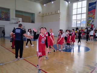 Первенство🏆 города Канаш по баскетболу среди юношей и девушек